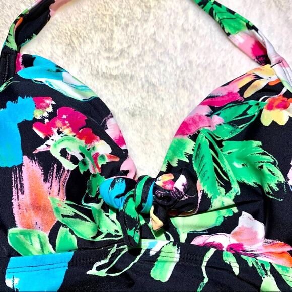 Catalina Swimsuit Floral Garden Multicolor Halter One Piece Swimsuit Medium - Picture 4 of 13